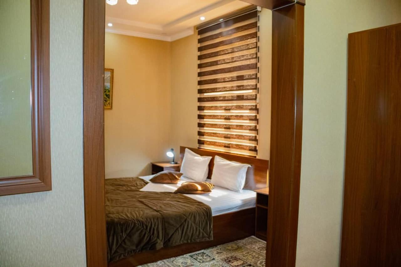 Euro Asia Hotel サマルカンド エクステリア 写真